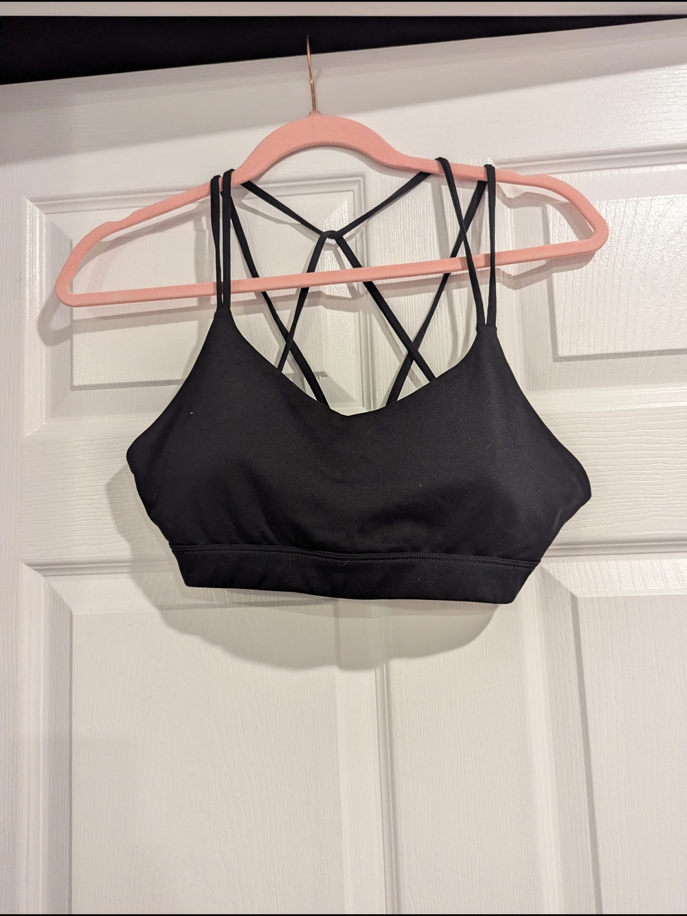 Old Navy Black Strappy Sports Bralette